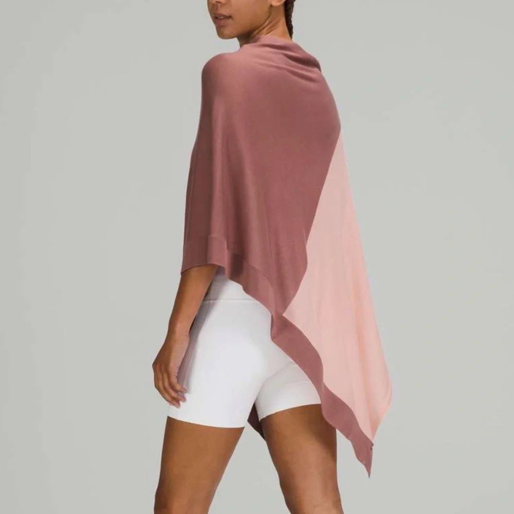 NWOT lululemon poncho/ wrap - Picture 2 of 6